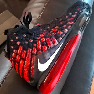 LeBron 17